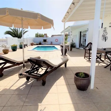 فيلة La Estrella Puerto Del Carmen *